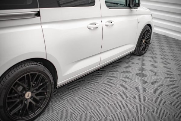 Sideskjørt Volkswagen Caddy Mk5 / Ford Transit Connect Mk3