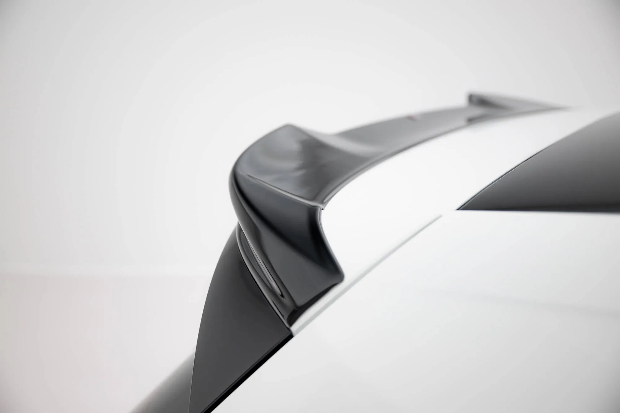 Spoiler Cap 3D Volkswagen Golf GTI / GTE / GTD / R-Line / R Mk8 - Bilde 3