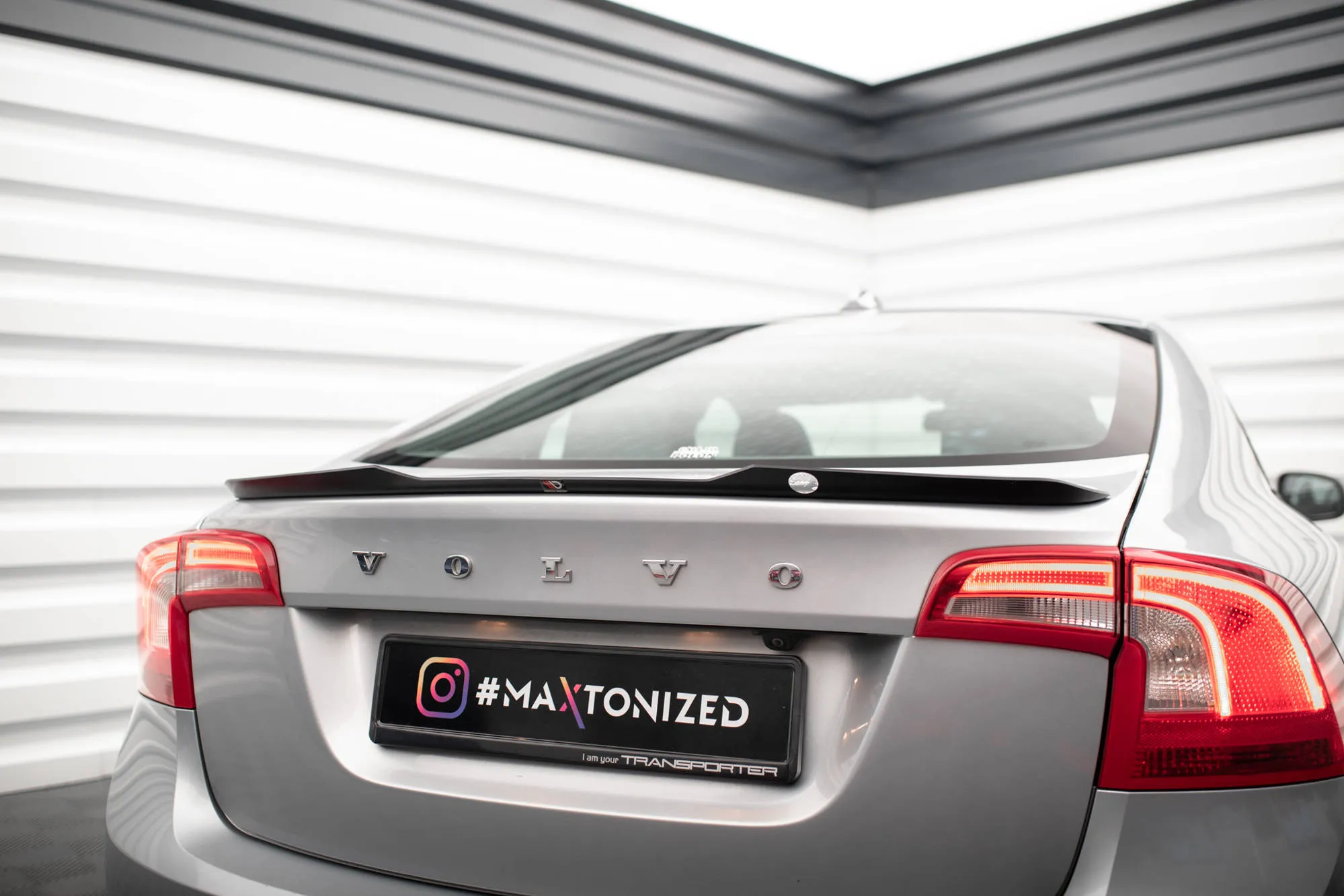 Spoiler Cap Volvo S60 R-Design Mk2