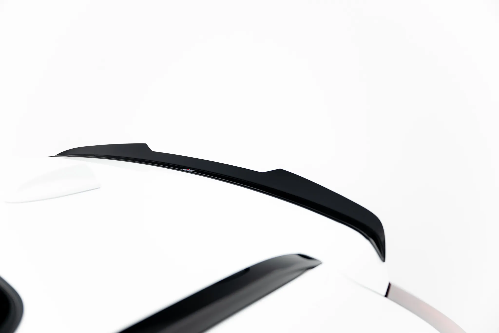 Spoiler Cap Volvo XC60 Mk2 R-Design - Bilde 3