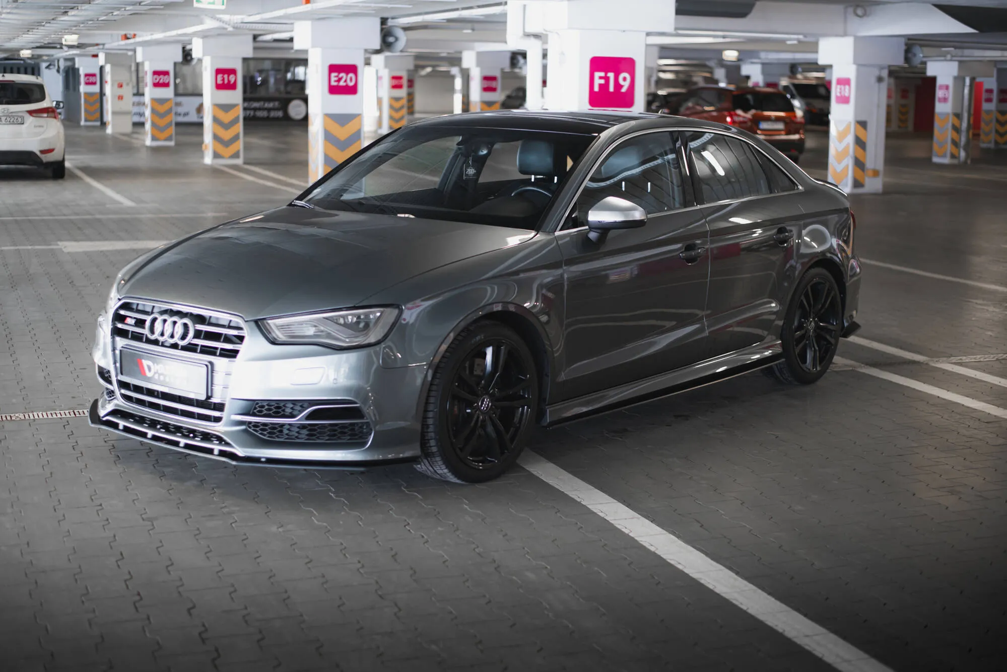 Frontleppe Street Pro Audi S3 / A3 S-Line Sedan 8V - Bilde 4