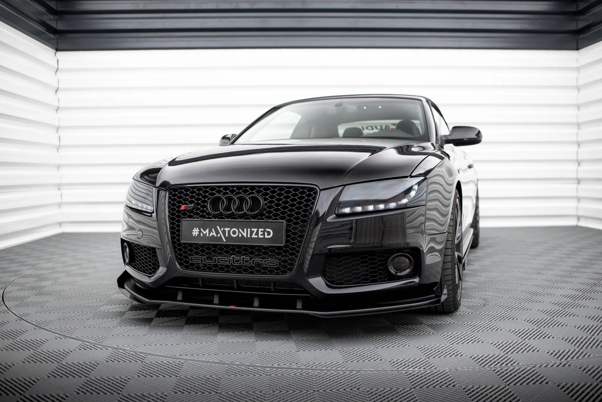 Frontleppe Street Pro Med Flaps Audi S5 / A5 S-Line 8T