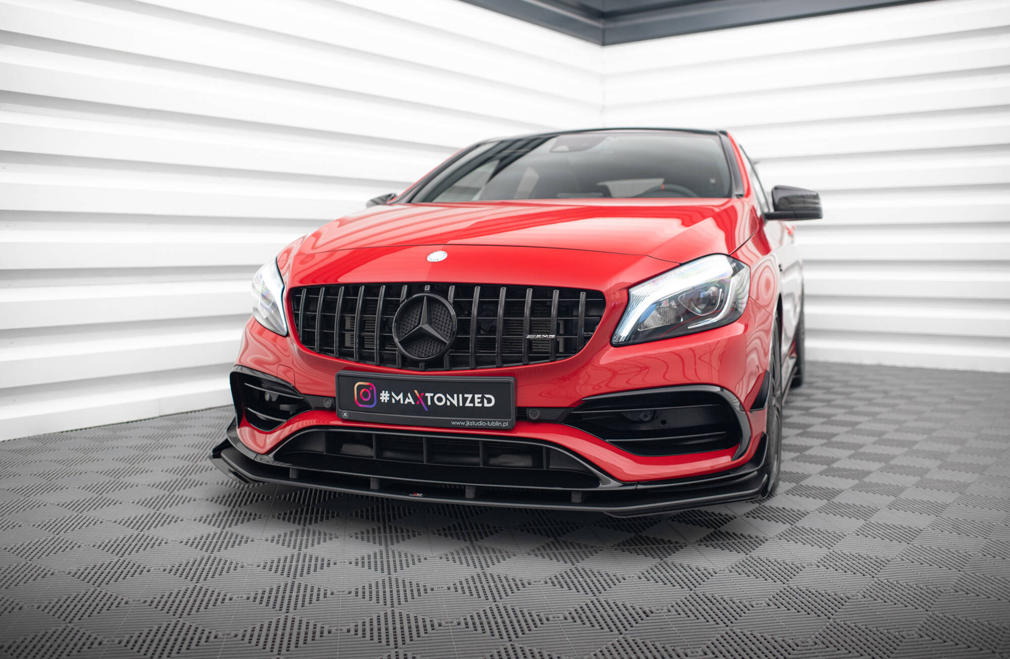 Frontleppe Street Pro Med Flaps Mercedes-Benz A 45 AMG Aero W176 Facelift