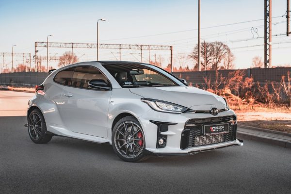 Frontleppe Street Pro Med Flaps Toyota GR Yaris Mk4