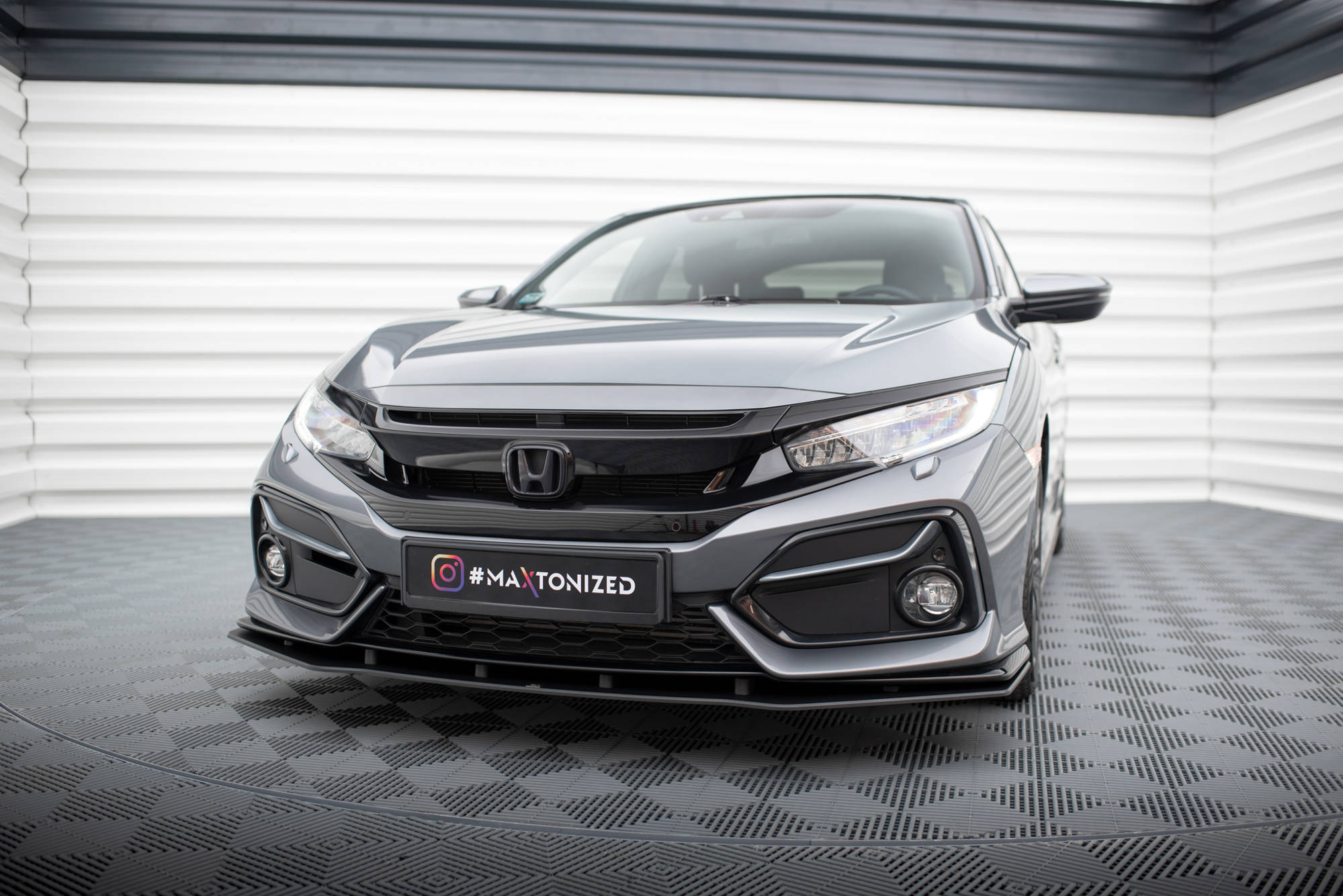Frontleppe Street Pro Honda CIVic Sport Mk 10