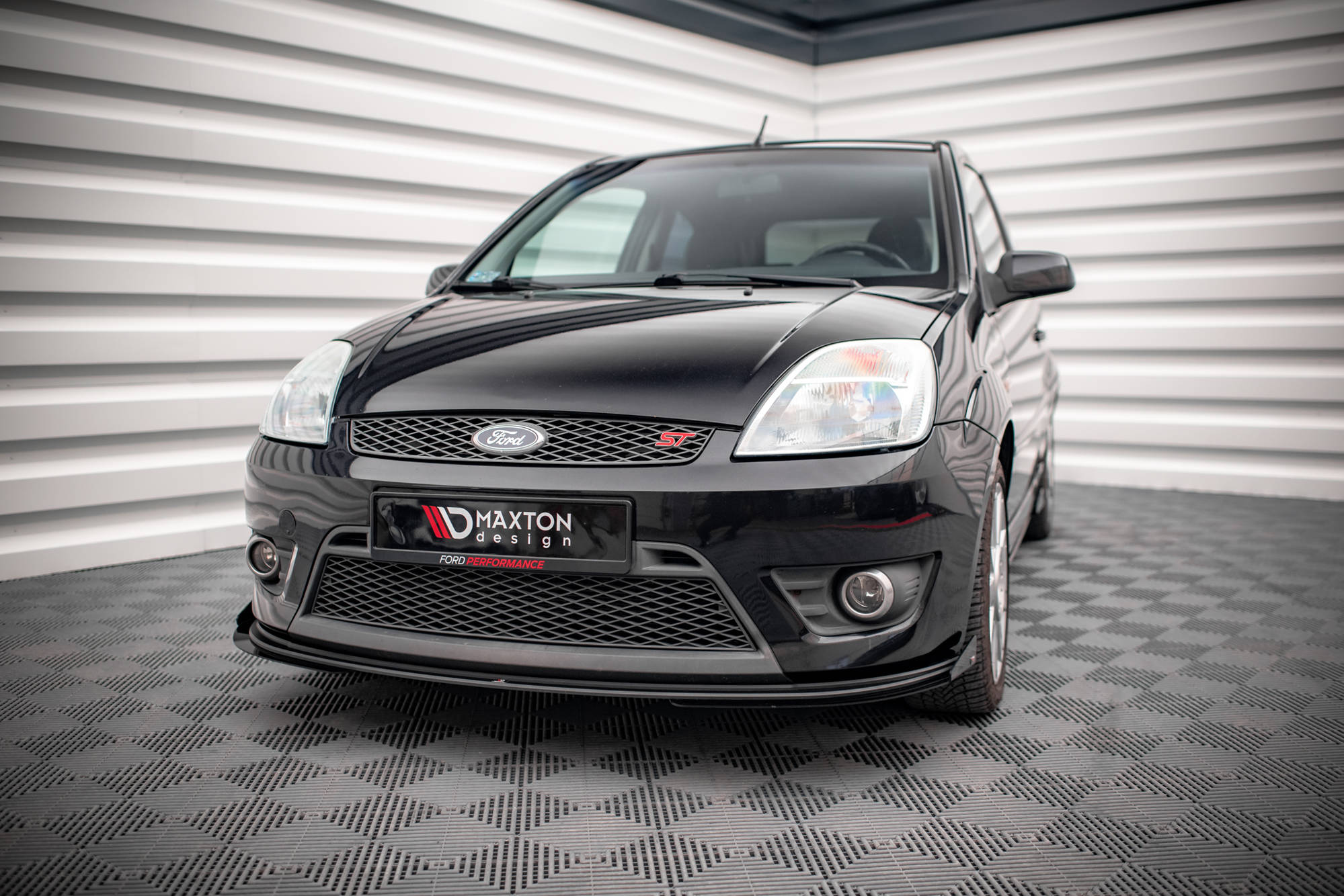 Frontleppe Street Pro V.1 Med Flaps Ford Fiesta ST Mk6