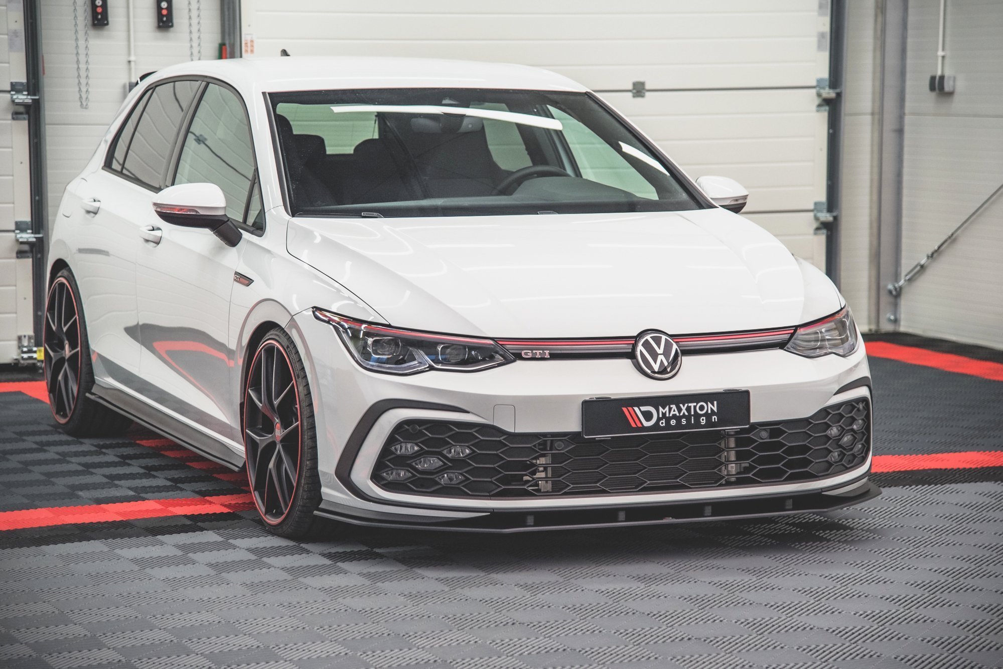 Frontleppe Street Pro Volkswagen Golf GTI / GTE / GTD / R-Line Mk8