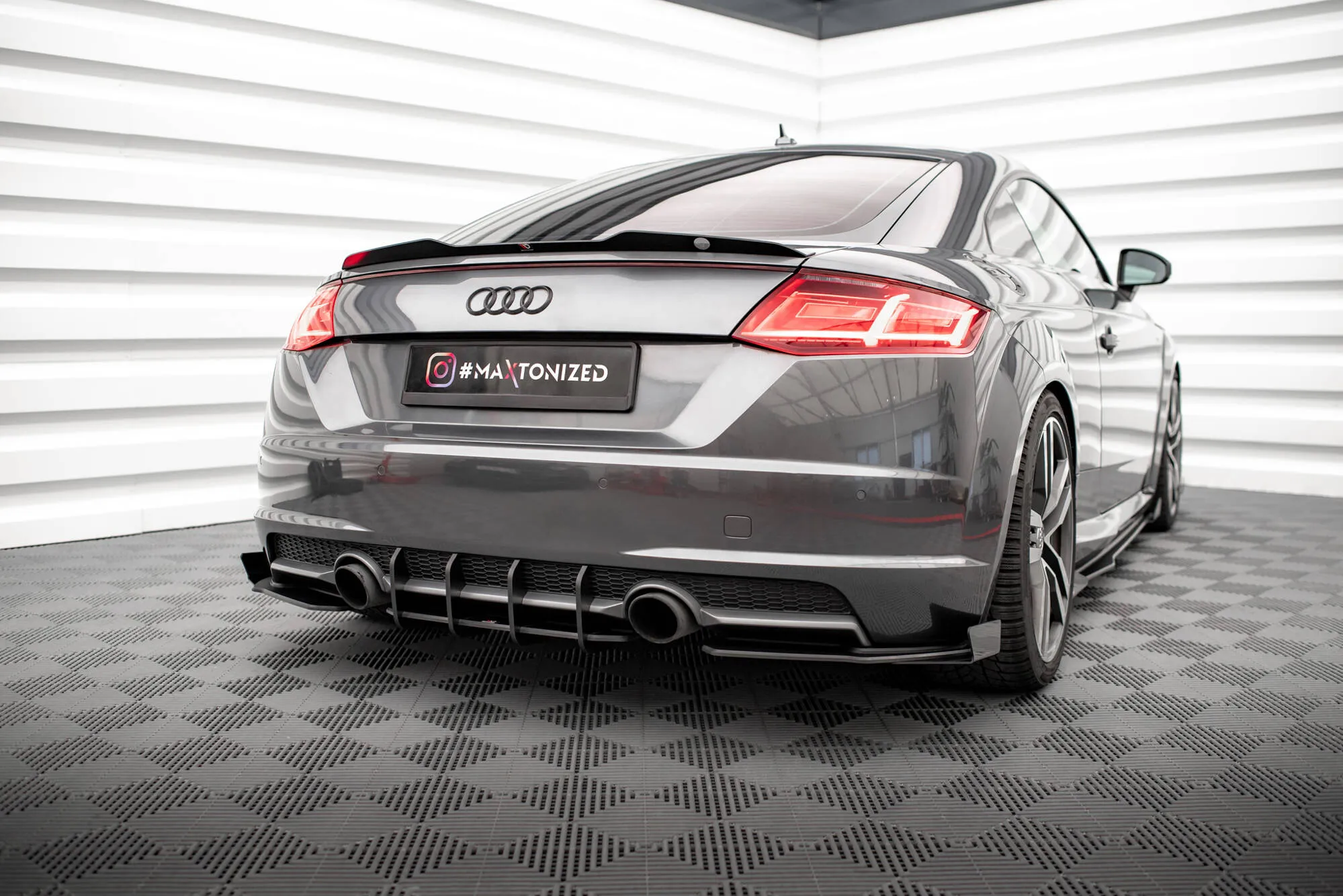 Diffuser Street Pro Audi TT S-Line 8S