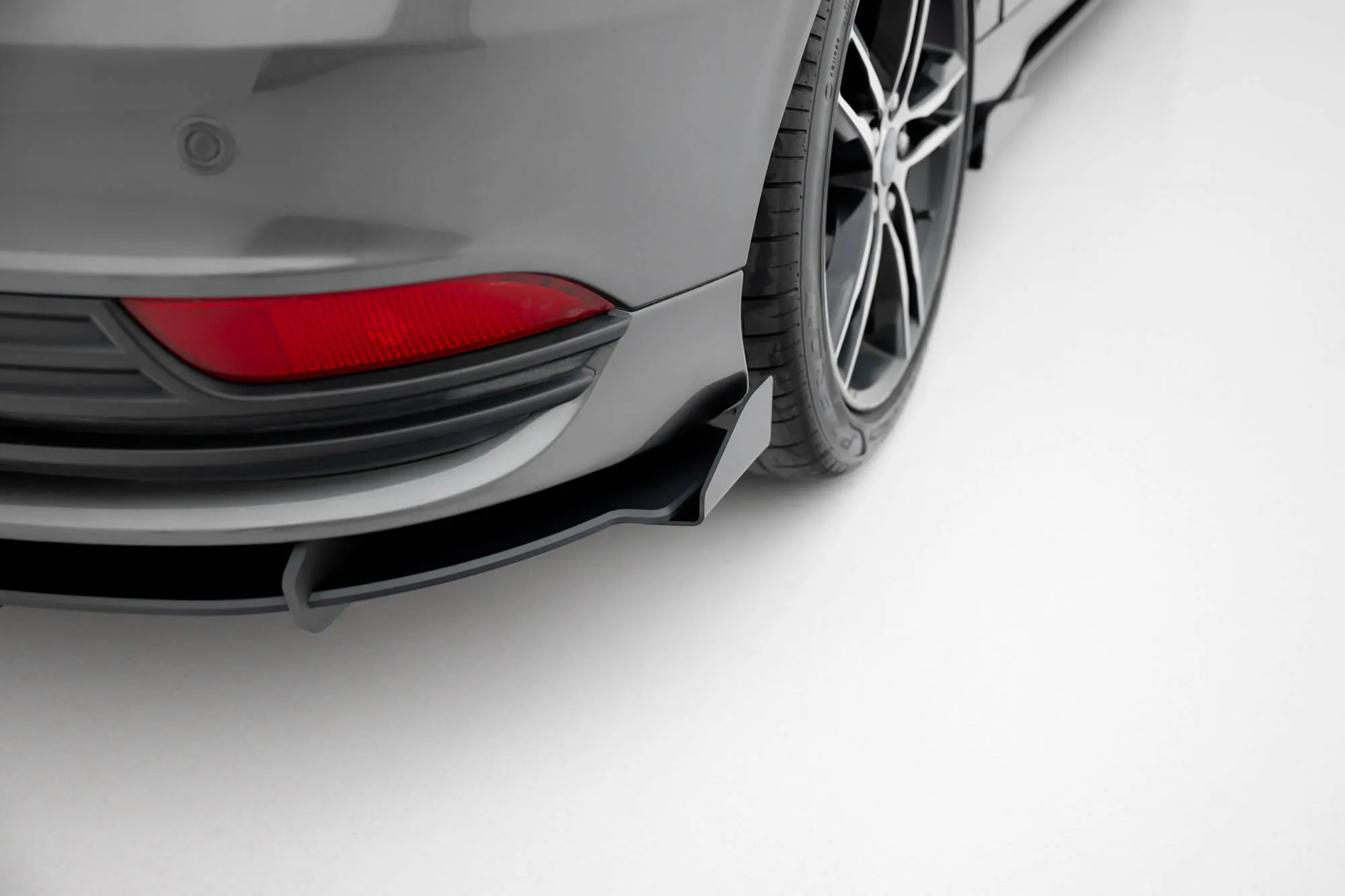 Diffuser Street Pro Med Flaps Ford Focus ST Mk3 Facelift - Bilde 6