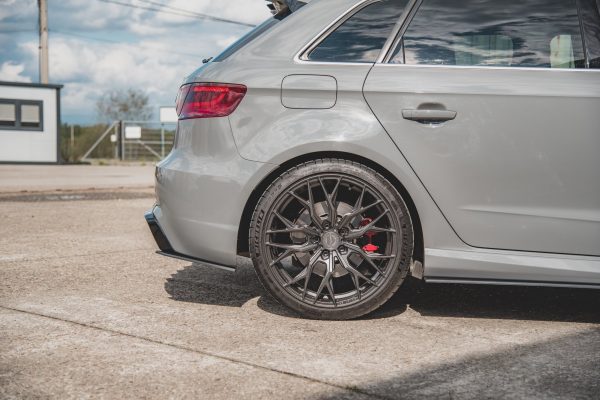 Bakre Flaps Street Pro Audi RS3 8V Sportback