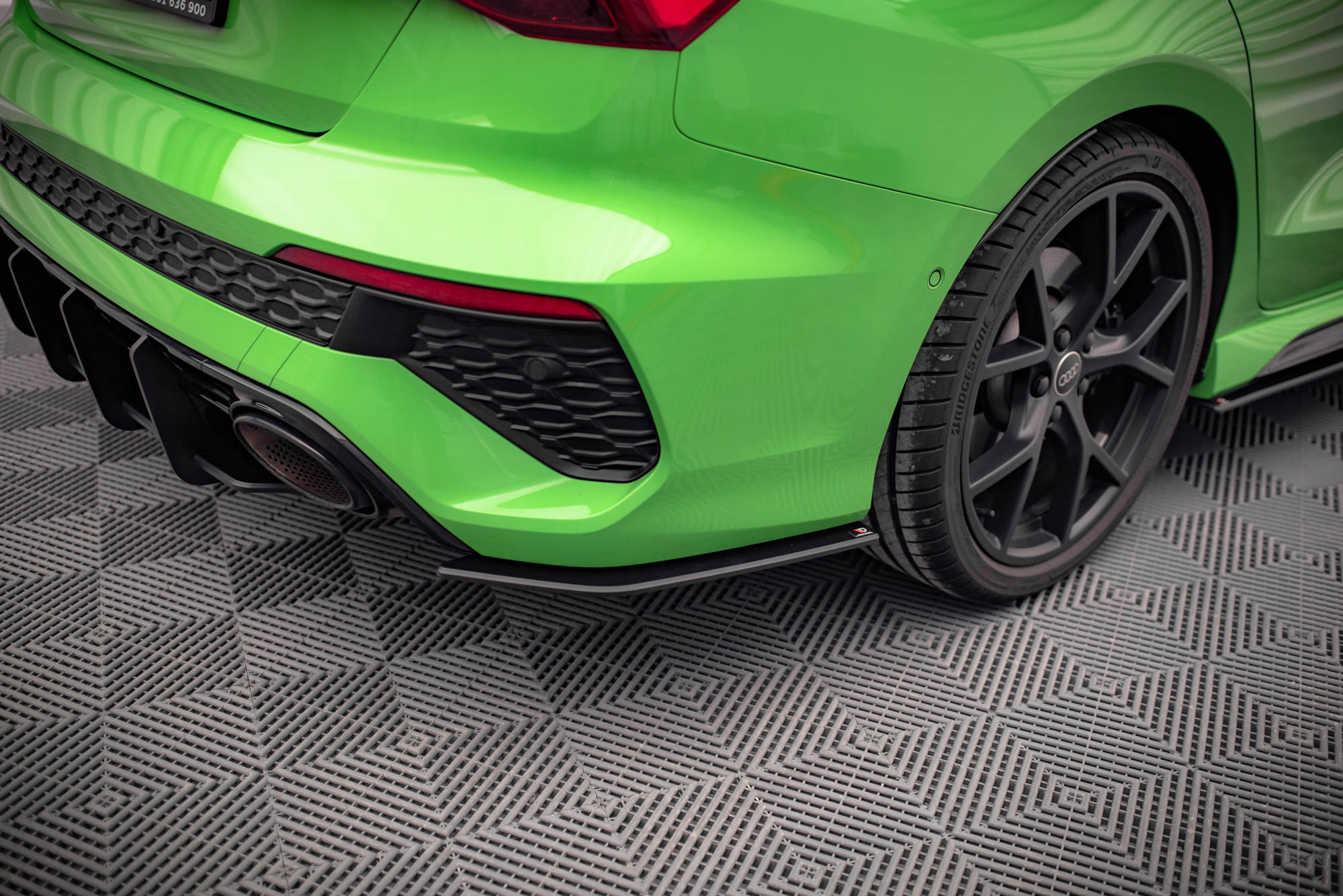 Bakre Flaps Street Pro Audi RS3 Sedan 8Y