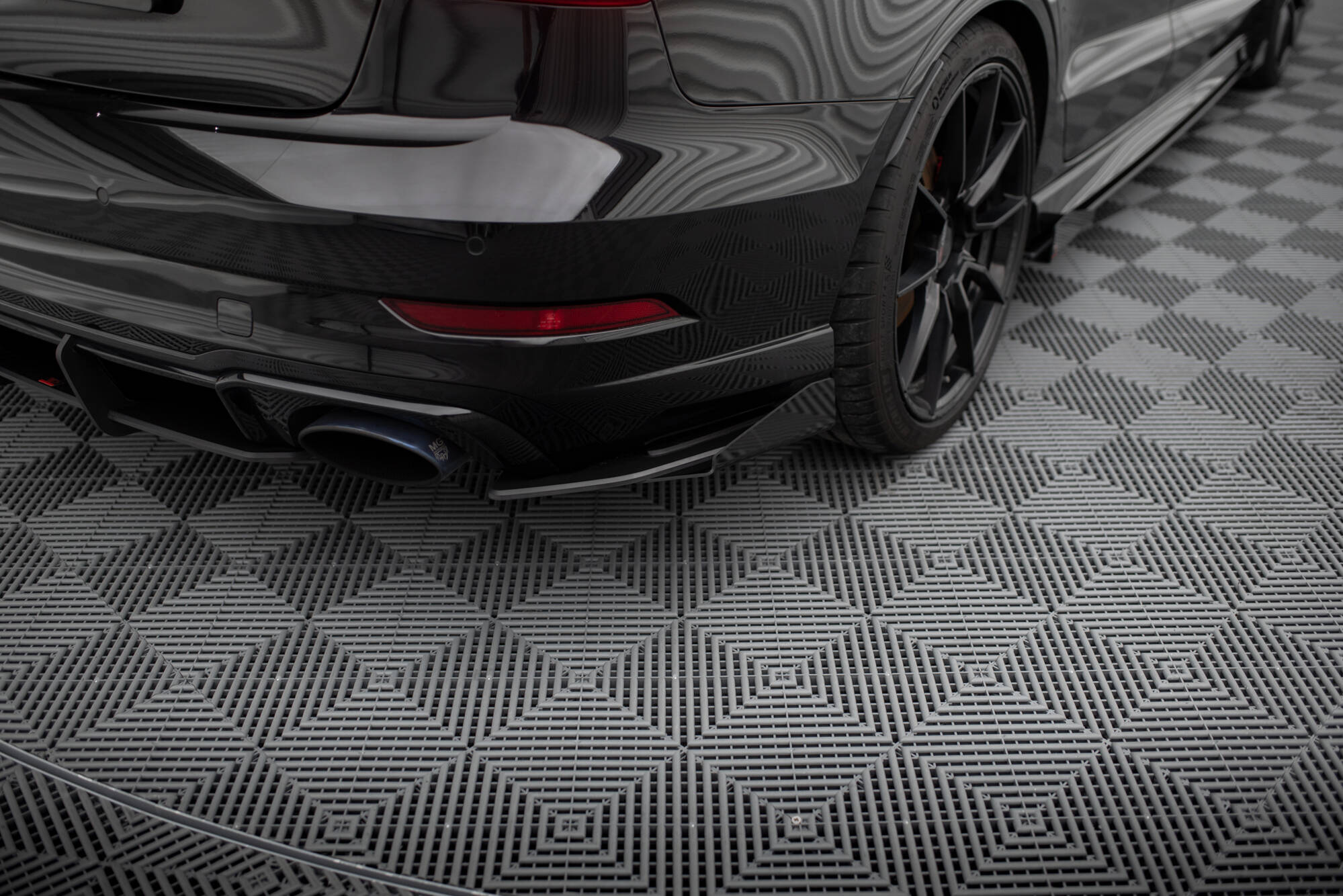 Bakre Flaps Street Pro Med Flaps Audi RS3 Sedan 8V Facelift