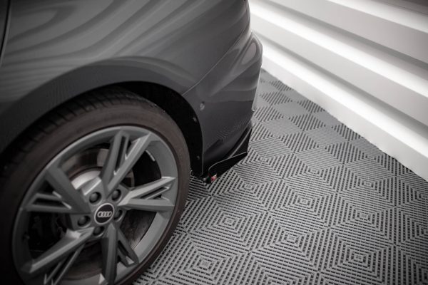 Bakre Flaps Street Pro Med Flaps Audi S3 Sedan 8Y