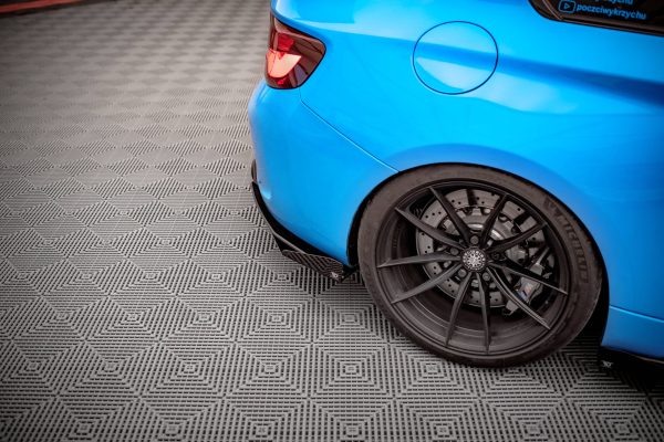 Bakre Flaps Street Pro Med Flaps BMW M2 F87