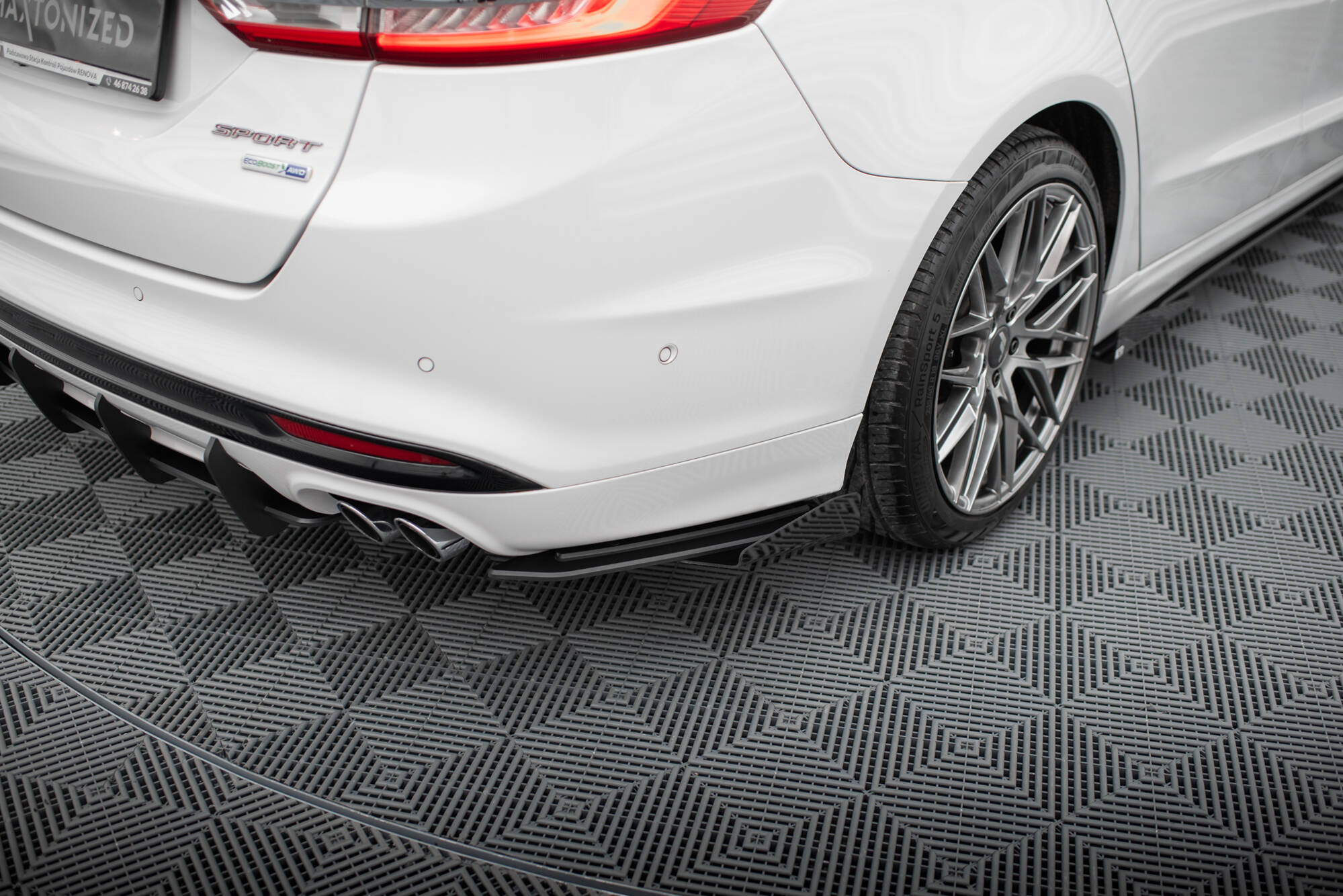 Bakre Flaps Street Pro Med Flaps Ford Mondeo Sport Mk5 Facelift / Fusion Sport Mk2 Facelift