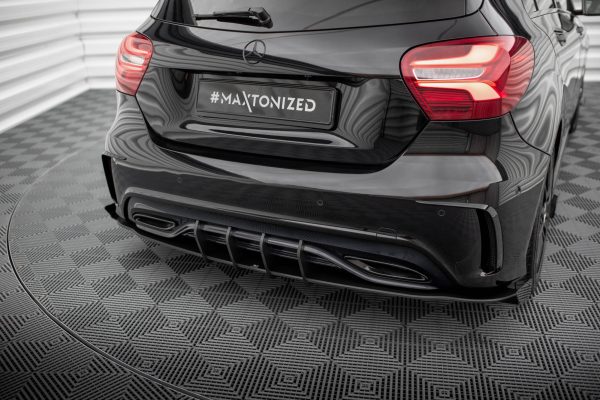 Bakre Flaps Street Pro Med Flaps Mercedes-Benz A AMG-Line W176 Facelift