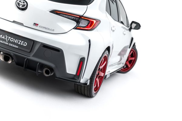 Bakre Flaps Street Pro Med Flaps Toyota GR Corolla Mk12