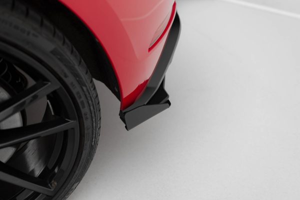 Bakre Flaps Street Pro Med Flaps VW Golf 7 R Facelift