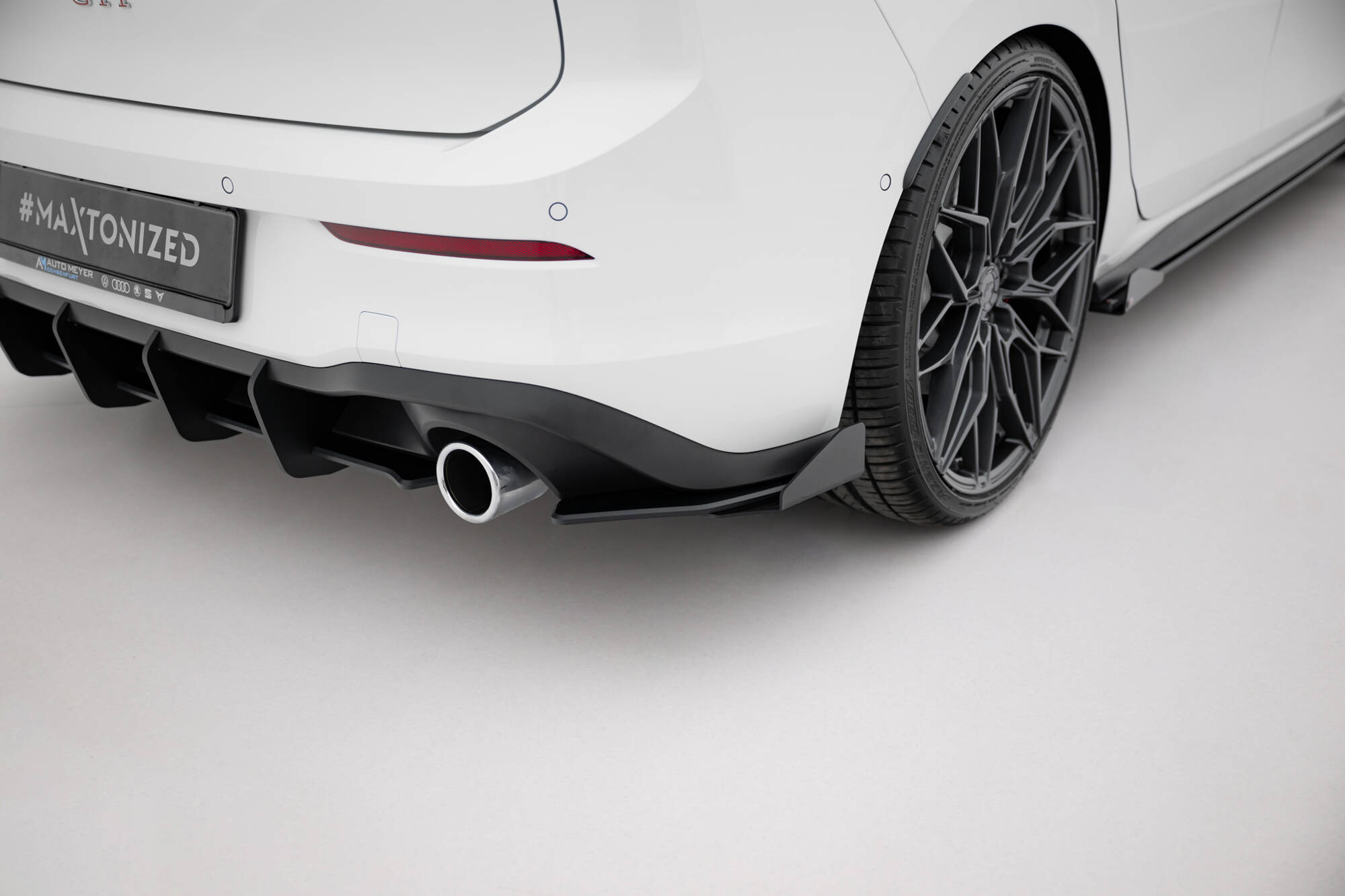 Bakre Flaps Street Pro Med Flaps Volkswagen Golf GTI / GTE / R-Line Mk8