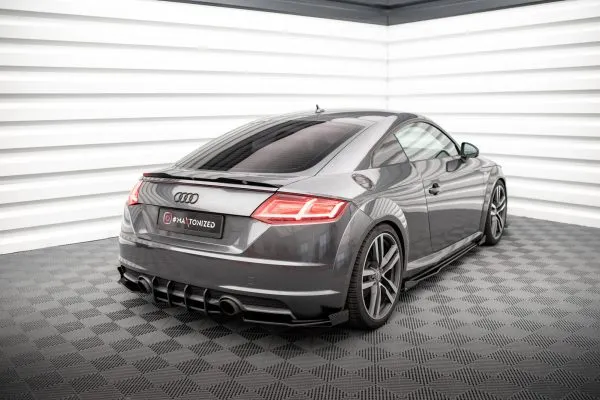 Bakre Flaps Street Pro Med Flaps Audi TT S-Line 8S