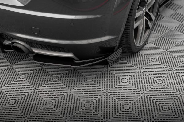 Bakre Flaps Street Pro Med Flaps Audi TT S-Line 8S