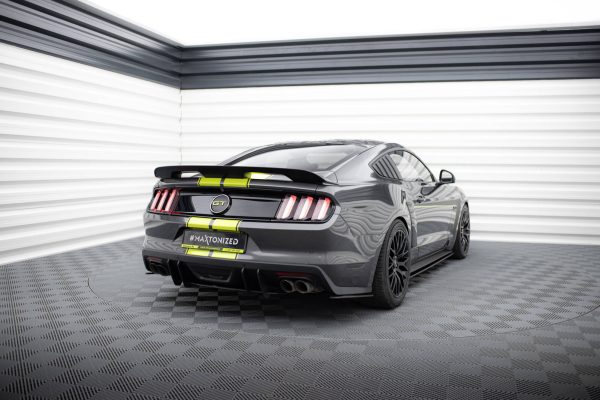 Bakre Flaps Street Pro Ford Mustang GT Mk6