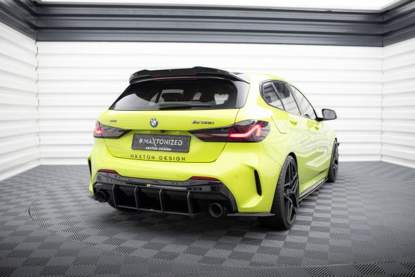Bakre Flaps Street Pro V.1 BMW 1 F40 M-Pack / M135i