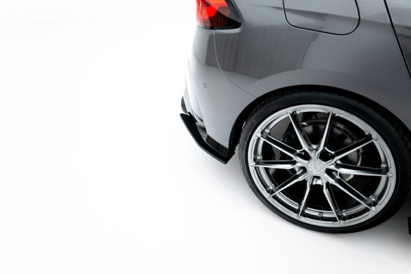 Bakre Flaps Street Pro V.1 BMW M135i F70
