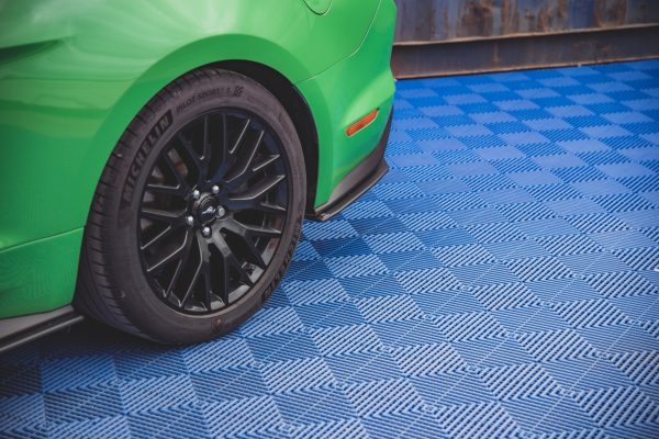 Bakre Flaps Street Pro V.1 Ford Mustang GT Mk6 Facelift