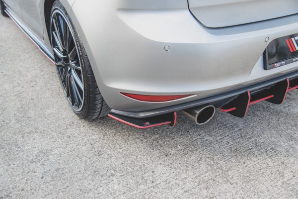 Bakre Flaps Street Pro V.1 VW Golf 7 GTI
