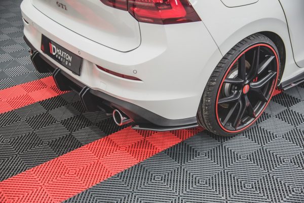 Bakre Flaps Street Pro V.1 Volkswagen Golf GTI / GTE / R-Line Mk8