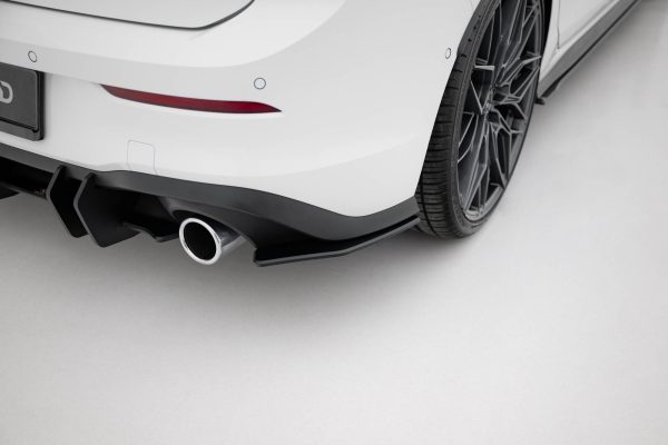 Bakre Flaps Street Pro V.1 Volkswagen Golf GTI / GTE / R-Line Mk8