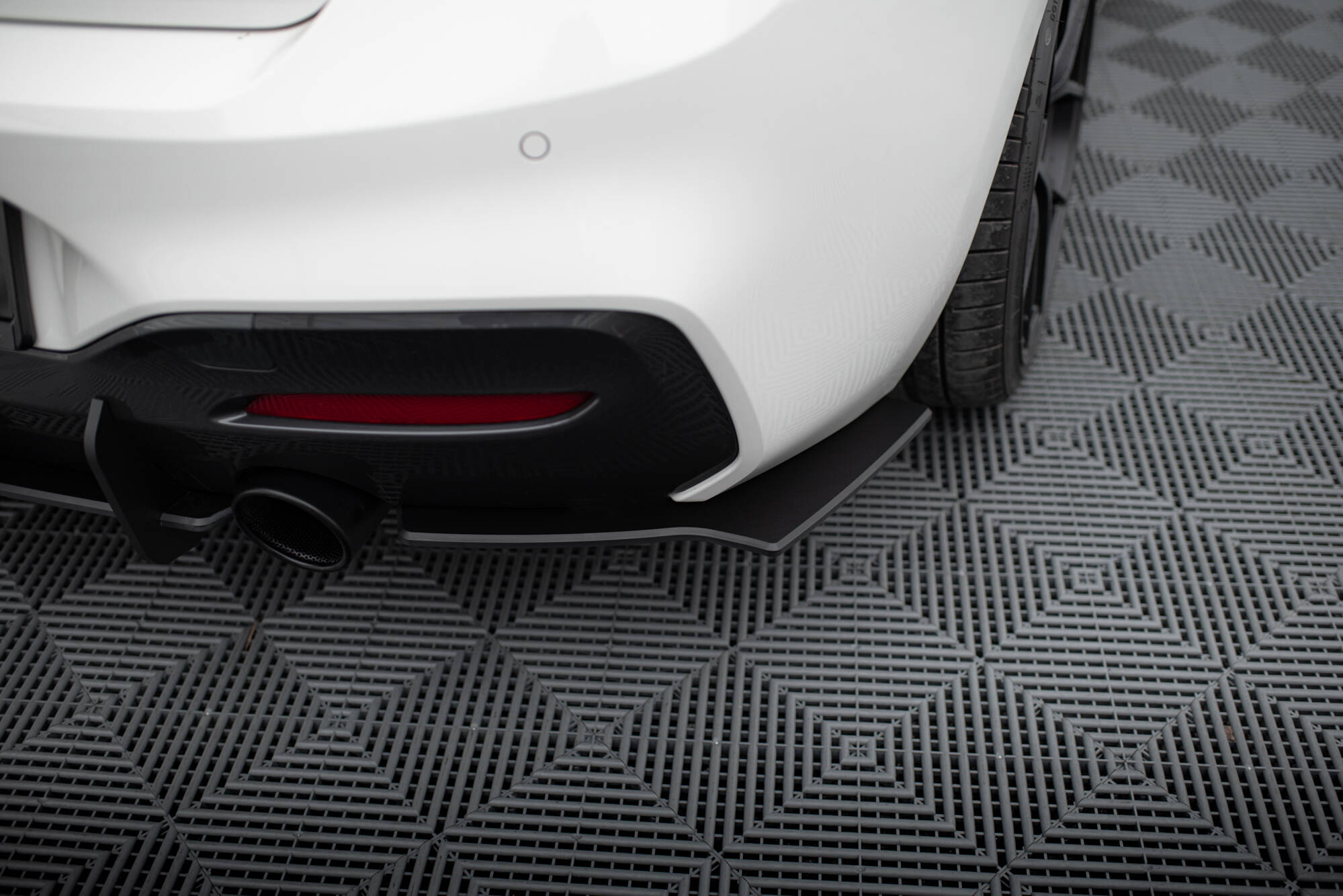 Bakre Flaps Street Pro V.2 BMW 1 F20 M140i
