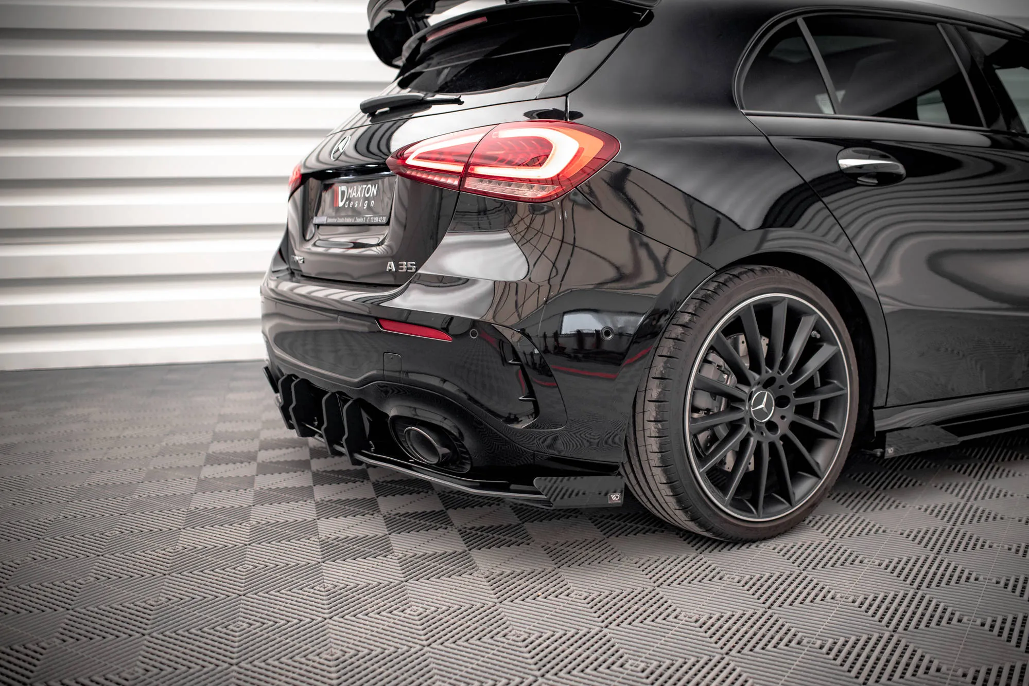 Diffuser Street Pro Med Flaps Mercedes A35 AMG Hatchback Aero Pack W177 - Bilde 3