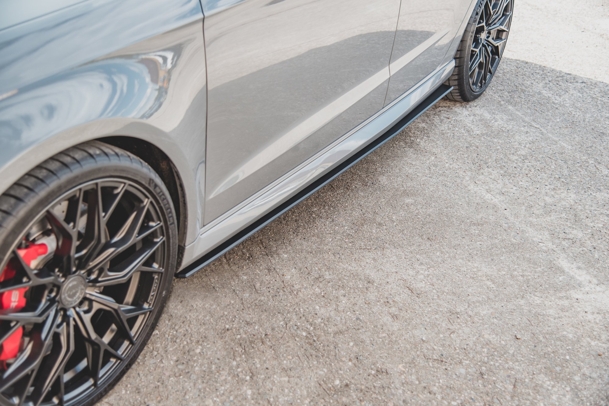 Sideskjørt Street Pro Audi RS3 8V Sportback