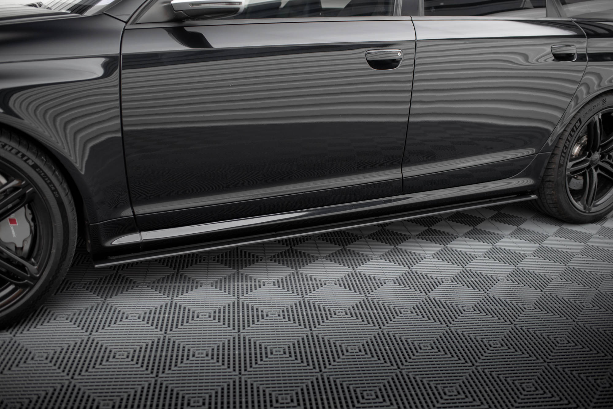 Sideskjørt Street Pro Audi RS6 Avant C6