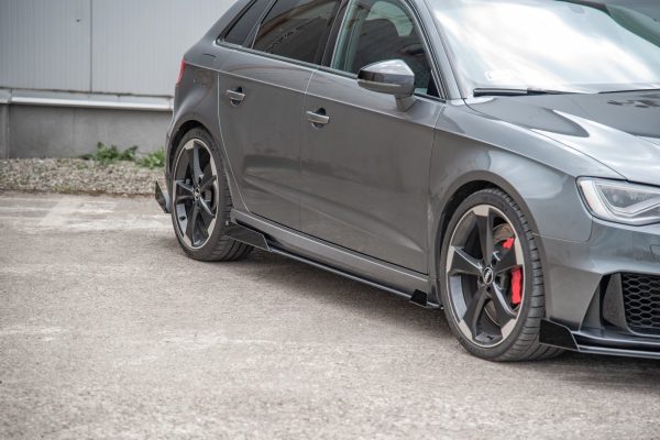 Sideskjørt Street Pro Med Flaps Audi RS3 8V Sportback