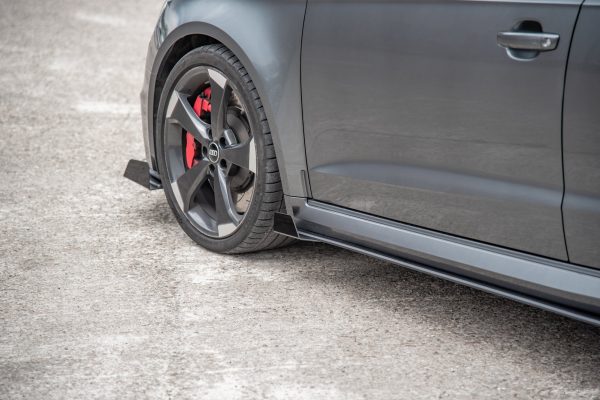 Sideskjørt Street Pro Med Flaps Audi RS3 8V Sportback