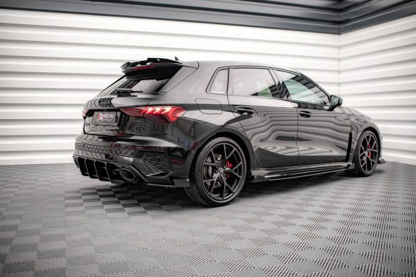 Sideskjørt Street Pro Med Flaps Audi RS3 Sportback 8Y