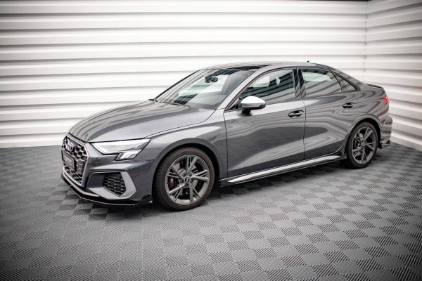 Sideskjørt Street Pro Med Flaps Audi S3 / A3 S-Line 8Y / 8Y Facelift