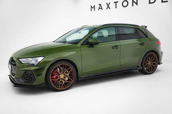 Sideskjørt Street Pro Med Flaps Audi S3 Sportback / A3 S-line Sportback 8Y Facelift