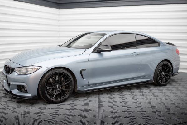 Sideskjørt Street Pro Med Flaps BMW 4 Coupe / Gran Coupe / Cabrio M-Pack F32 / F36 / F33
