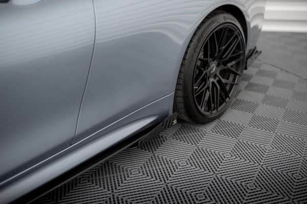 Sideskjørt Street Pro Med Flaps BMW 4 Coupe / Gran Coupe / Cabrio M-Pack F32 / F36 / F33