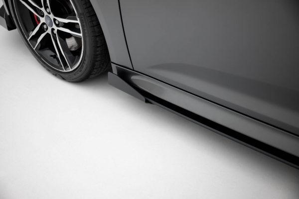 Sideskjørt Street Pro Med Flaps Ford Focus ST Mk3 Facelift