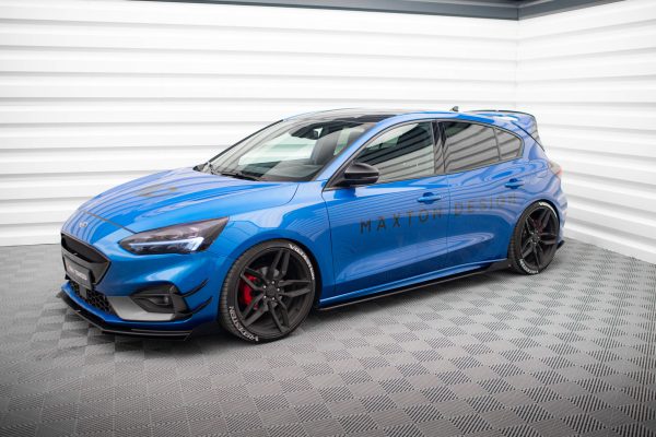 Sideskjørt Street Pro Med Flaps Ford Focus ST/ST-Line MK4