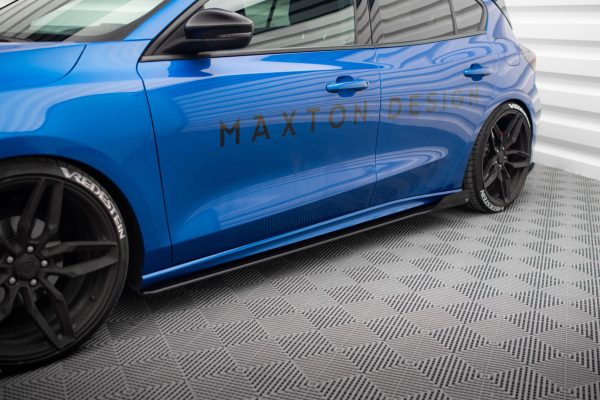 Sideskjørt Street Pro Med Flaps Ford Focus ST/ST-Line MK4