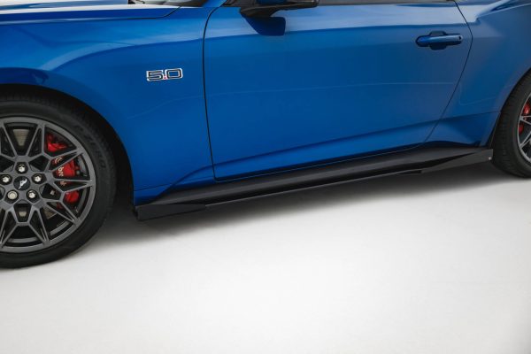 Sideskjørt Street Pro Med Flaps Ford Mustang GT Mk7