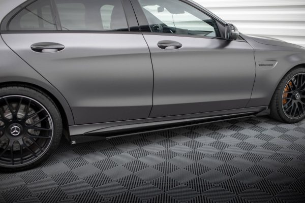 Sideskjørt Street Pro Med Flaps Mercedes-AMG C63 Sedan / Estate W205 Facelift