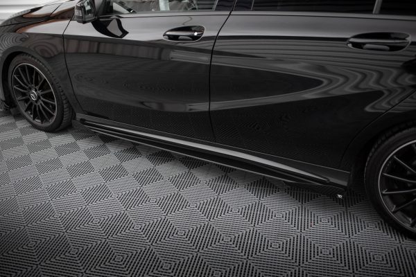 Sideskjørt Street Pro Med Flaps Mercedes-Benz A AMG-Line W176 Facelift