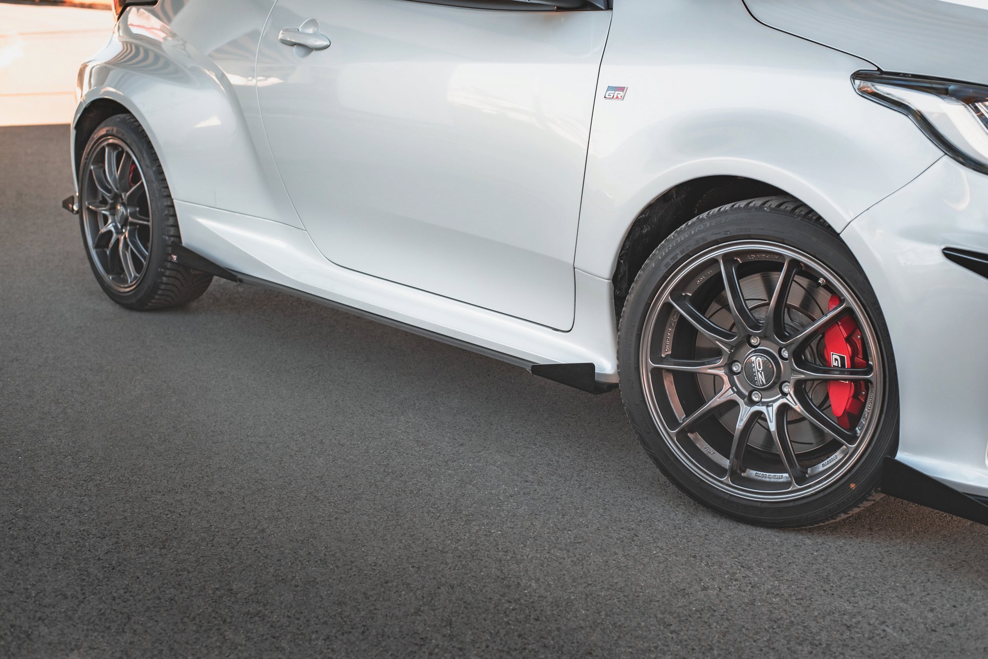 Sideskjørt Street Pro Med Flaps Toyota GR Yaris MK4